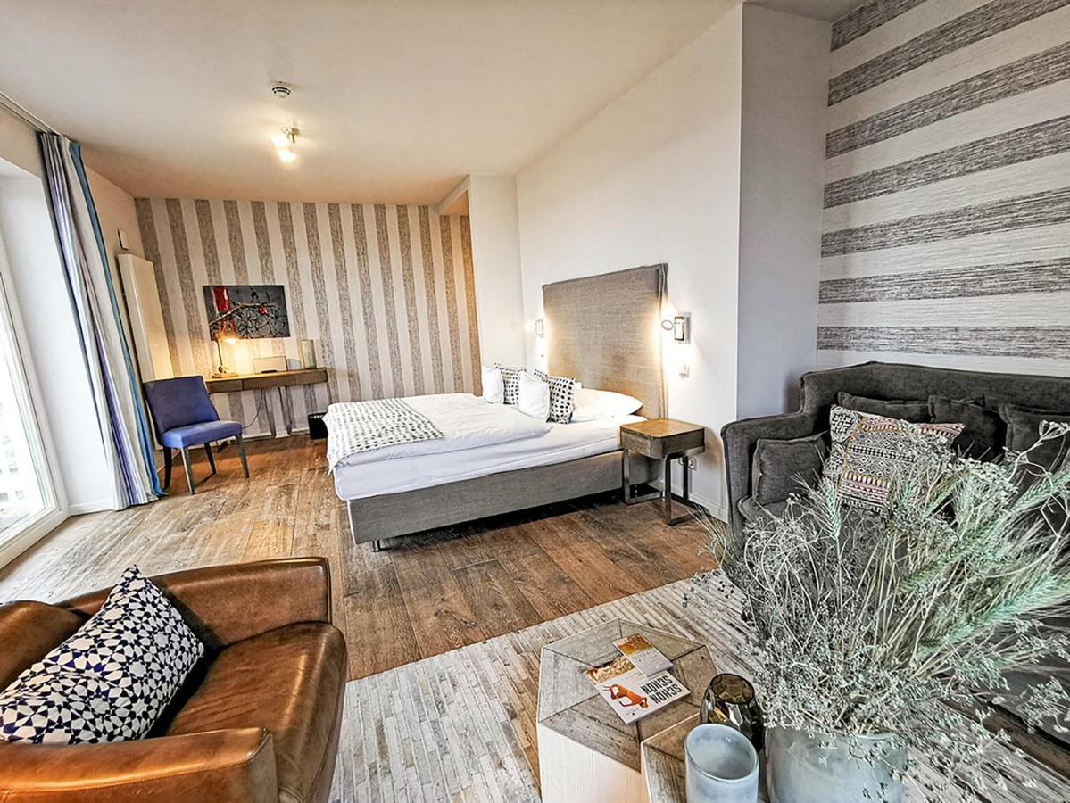 Easy Living Hotel ลิสท์ ภายนอก รูปภาพ